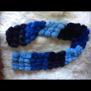 Vintage Accessories - Genuine Fur Pom Pom Scarf Vintage Accessories - Genuine Fur Pom Pom Scarf